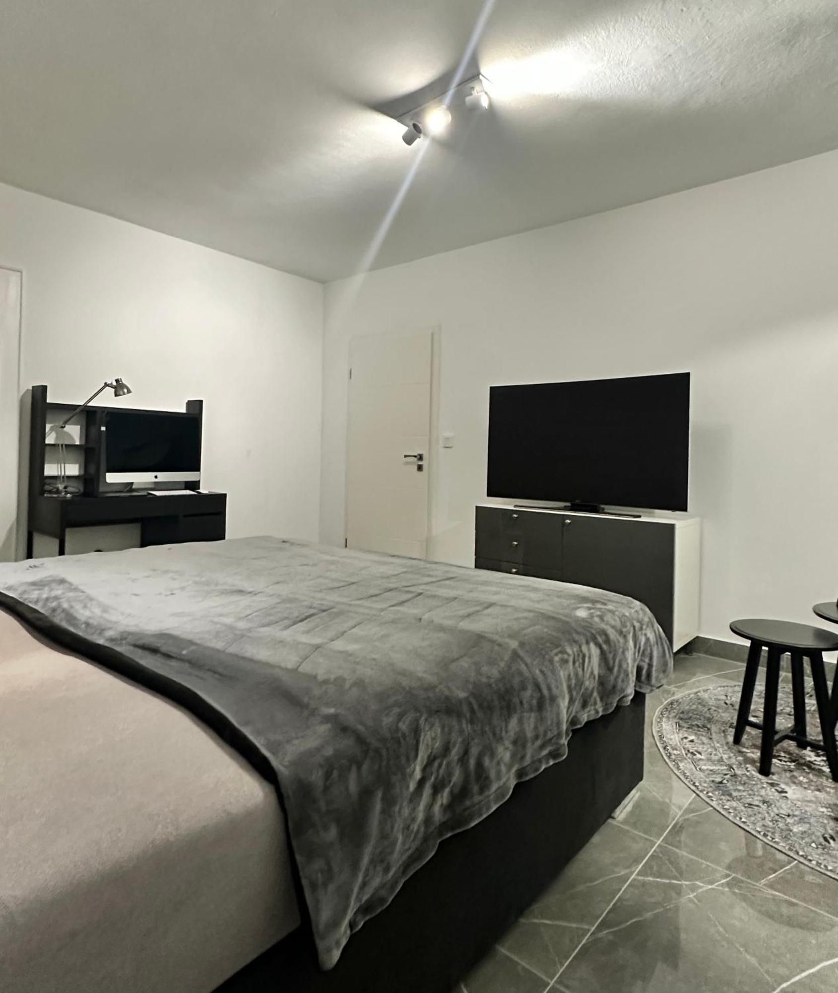 Messe - Near Trade Fair Apartment *